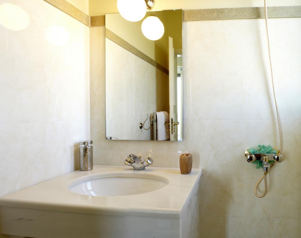 Luxury Trapezia Villa