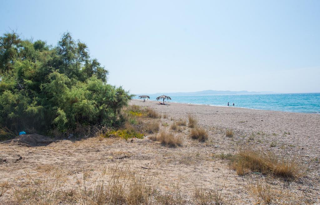 Lazaris Beach House Holiday home *