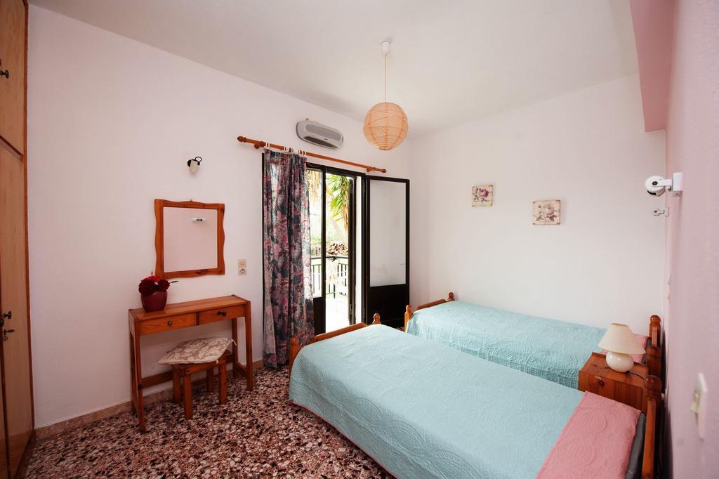 Lazaris Beach House * Almiros Beach