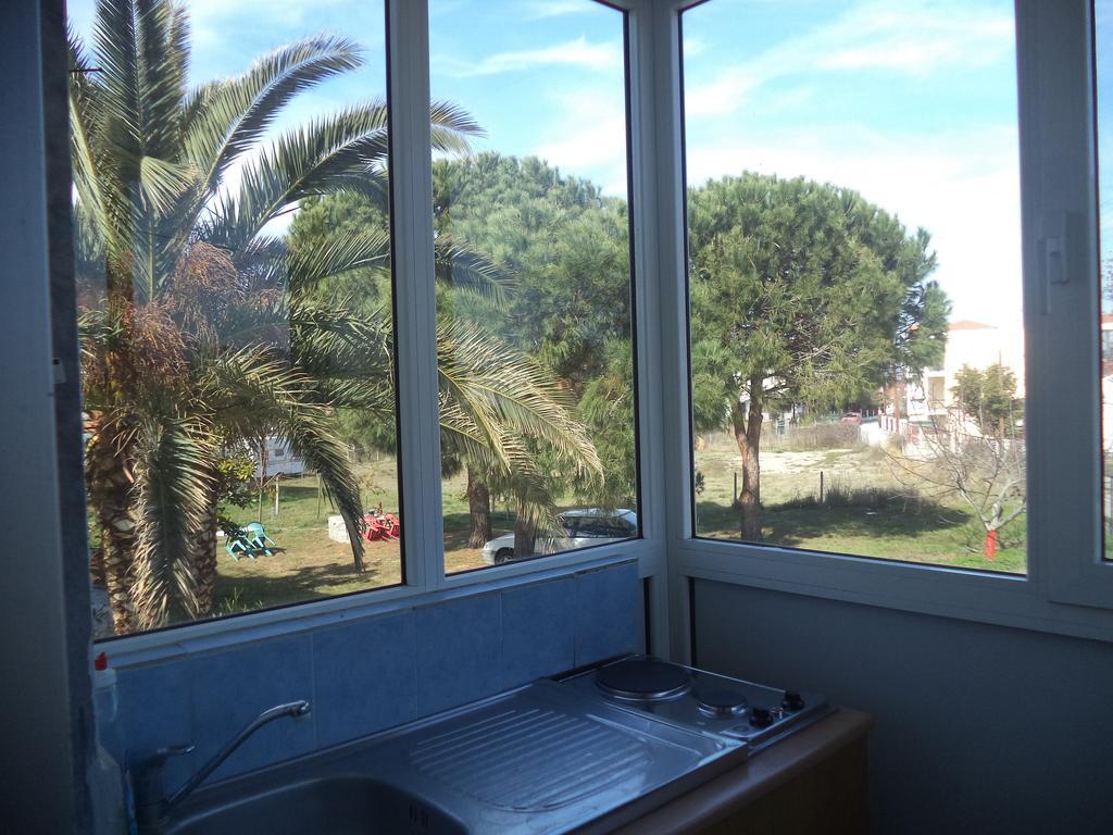 Apartment Lakis *