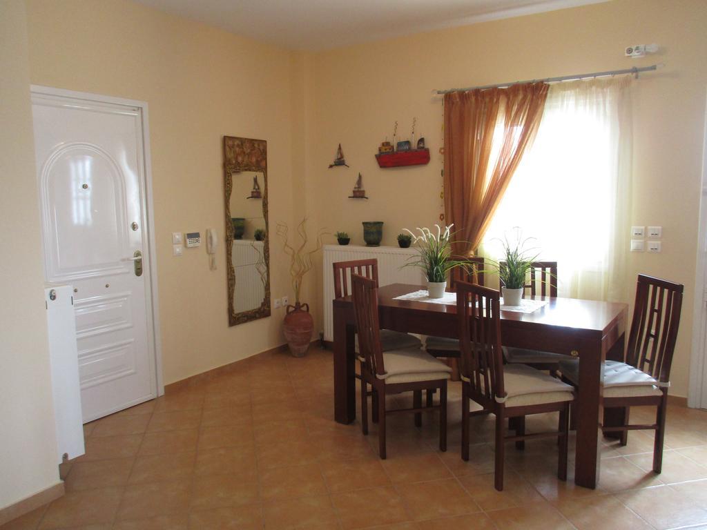 Dimitris Corinthian * Vrachati