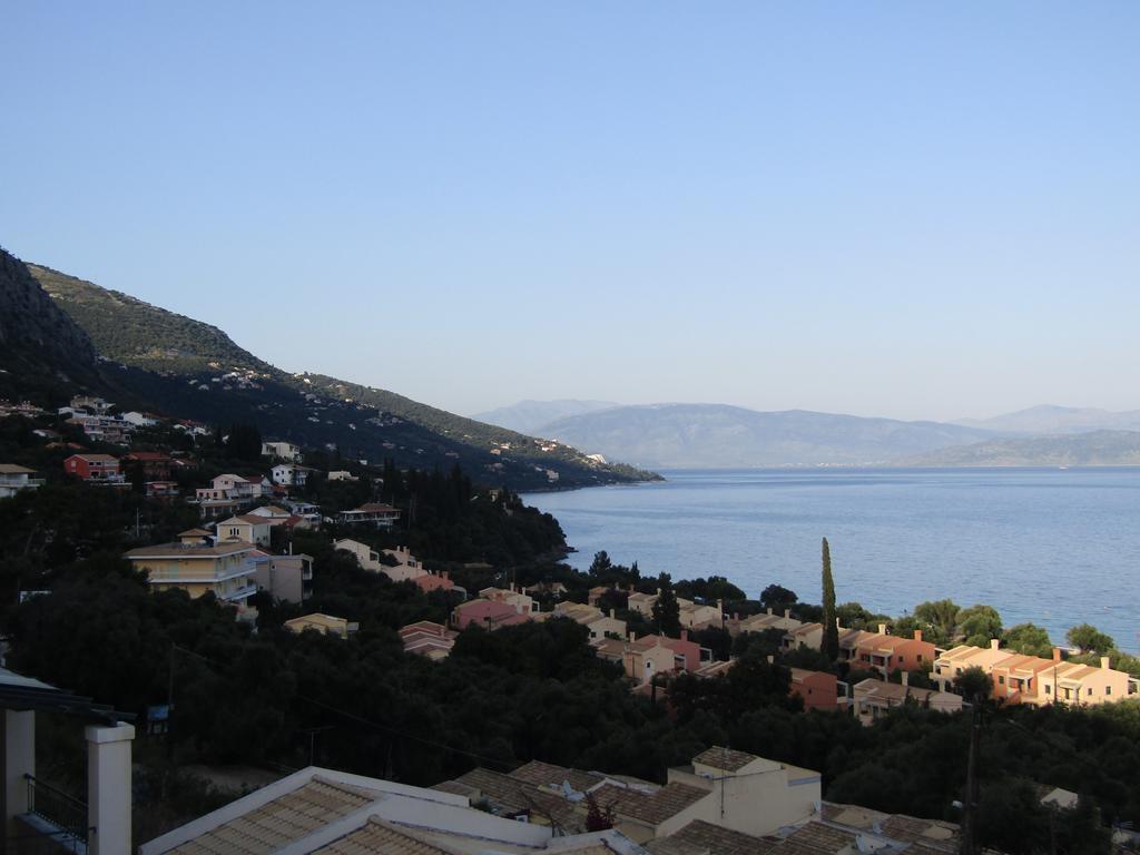 Holiday home Beach Two Bedroom Maisonette With Sea View Barbati