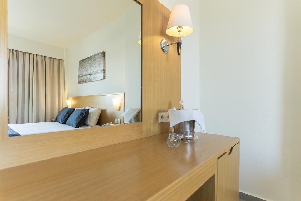 Hotel Center