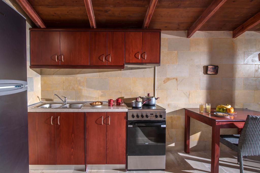 Georgia Apartment Panormos (Crete)