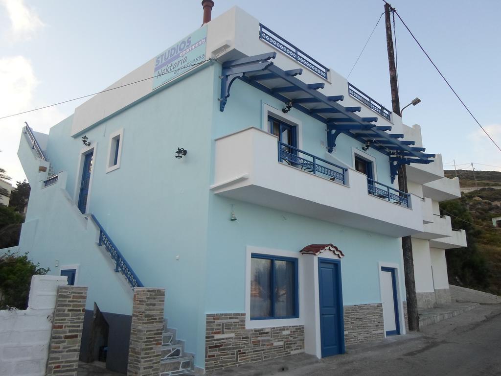 Nektaria On The