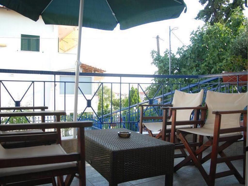 Blue Moon Apartment