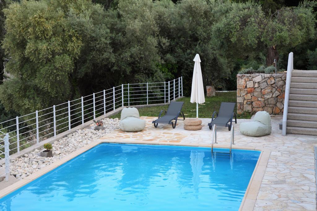 Ionian Land Villas Lefkada City