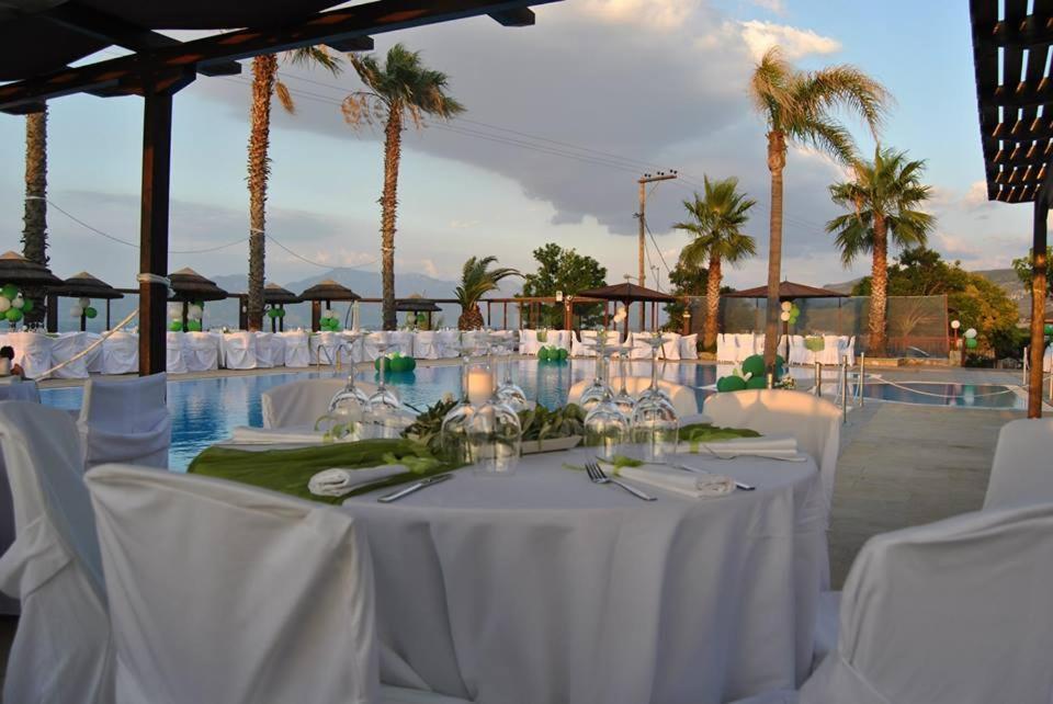Aparthotel Eugenia 3*