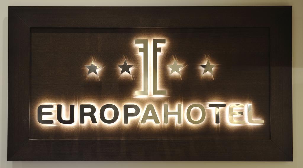 Europa 4*