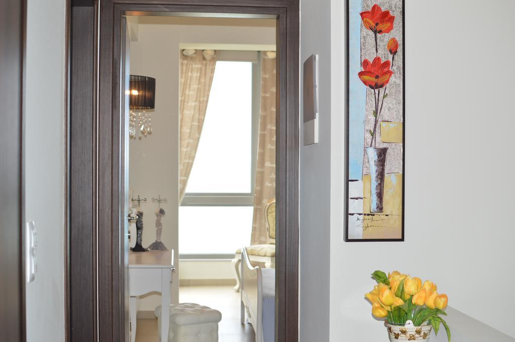 Sea View Beachfront Villa Peri