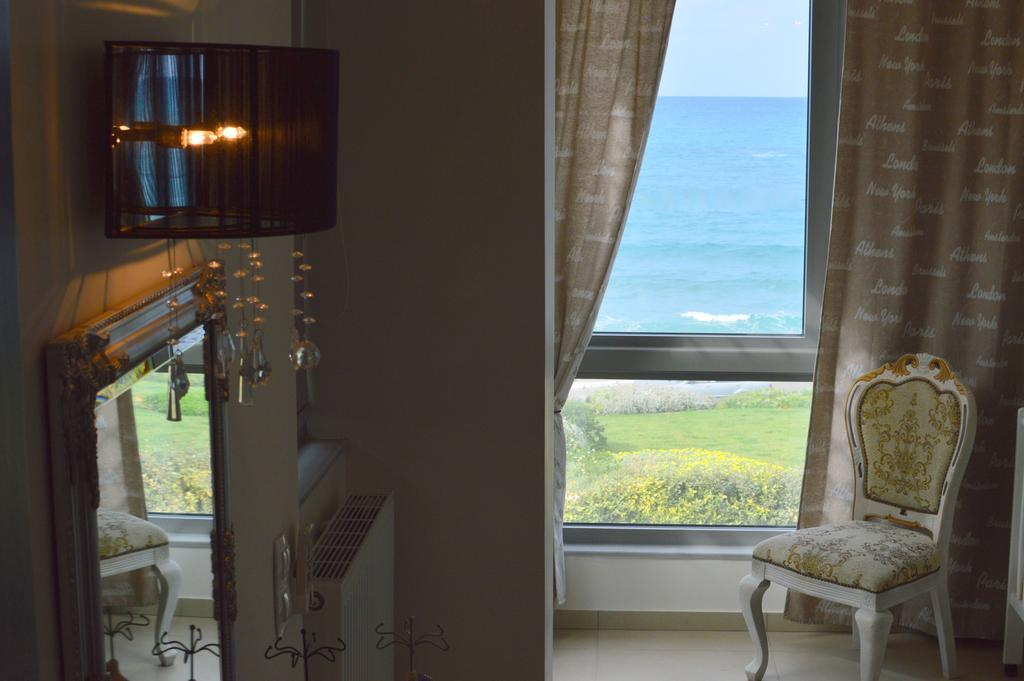 Villa Sea View Beachfront Villa Peri