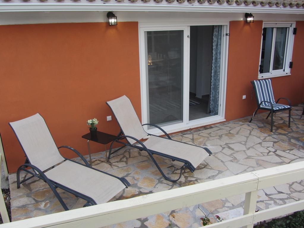 Paxos Bonzai Apartment Gaios