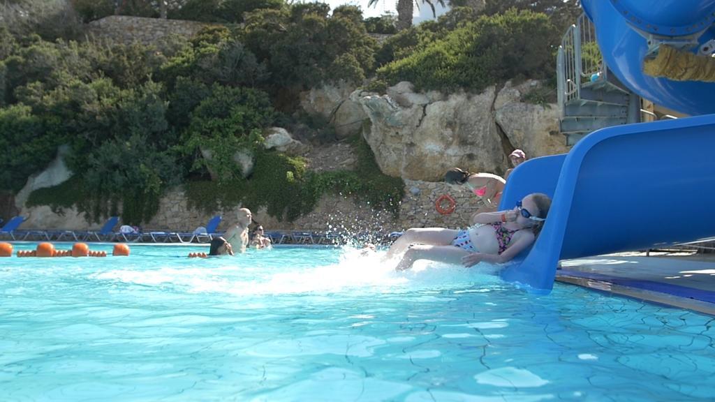 Hotel Dolphin Bay Seaside & Galissas