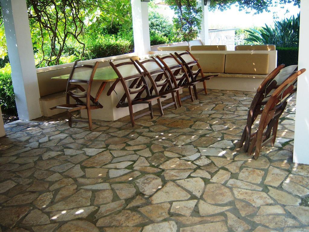 Luxury Flora Kiparissia Kyparissia