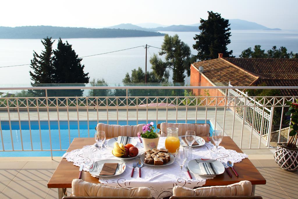 Myrtis Villa