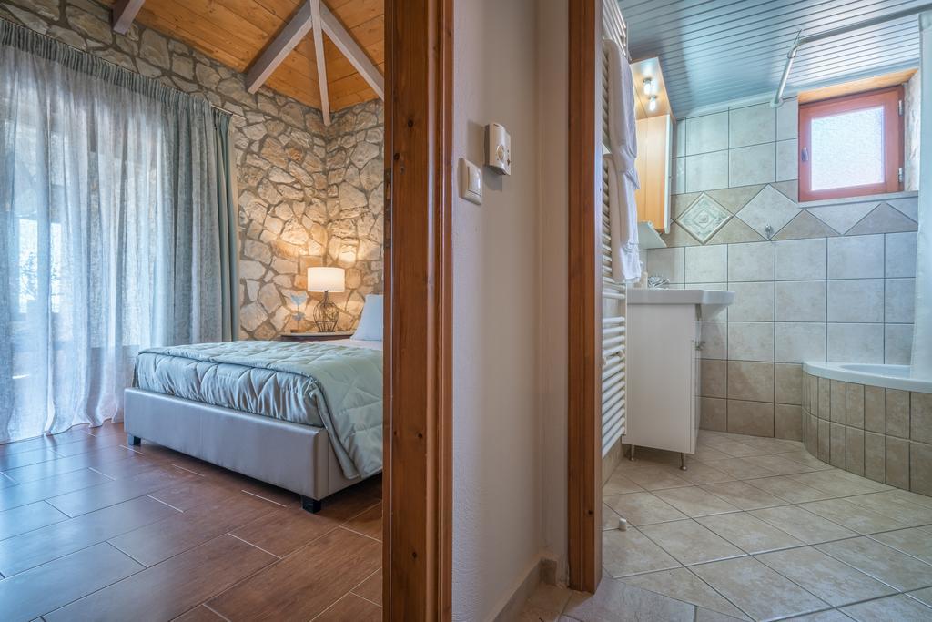 Tramonto With Private Heated Pool, By Zantewize Volimes