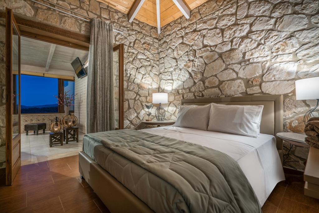 Villa Tramonto With Private Heated Pool, By Zantewize