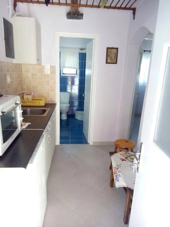 Guest house Avgerinos Paliochori