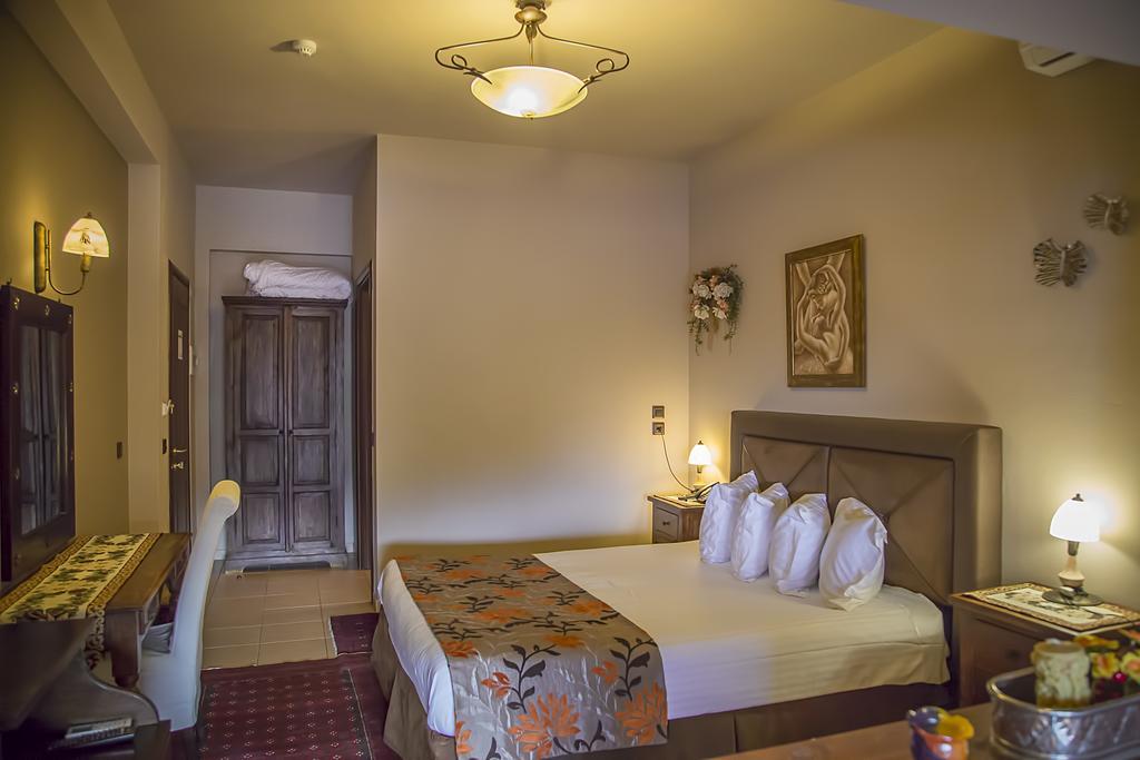 Hotel Pandion Luxury Boutique Hotel & Suites With Spa *