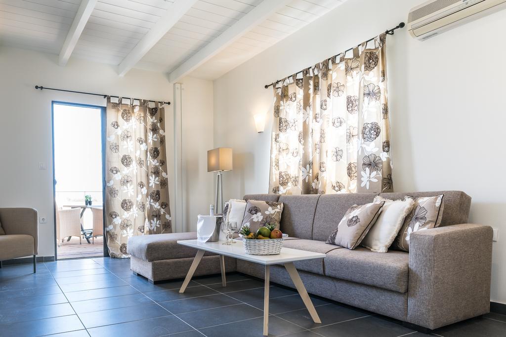 Center 3* Rhodes City
