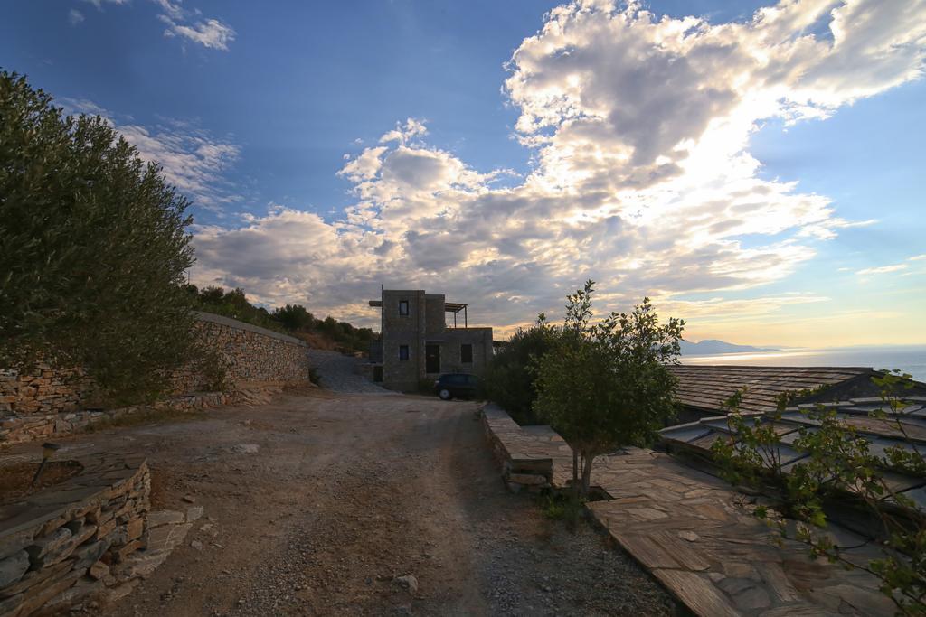 Pyrgos Traditional Village Apartment *