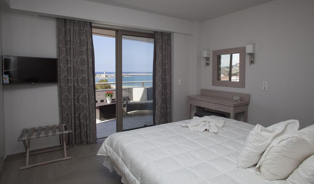 Eleonora Aparthotel