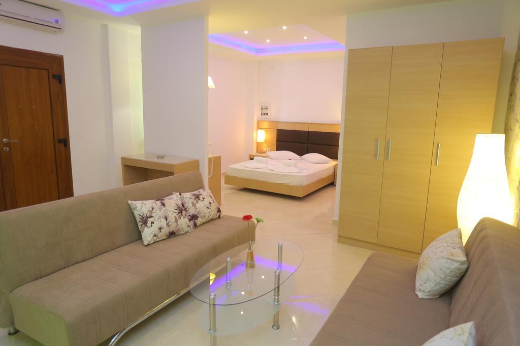 Hilltop 3* Hanioti