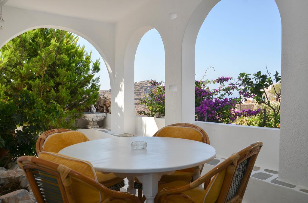 Evi's Guest house Tholaria