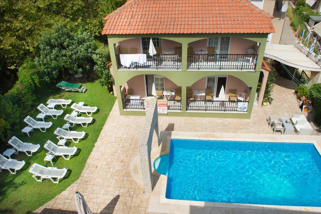Dimitriadis Fresh Edem Apartment