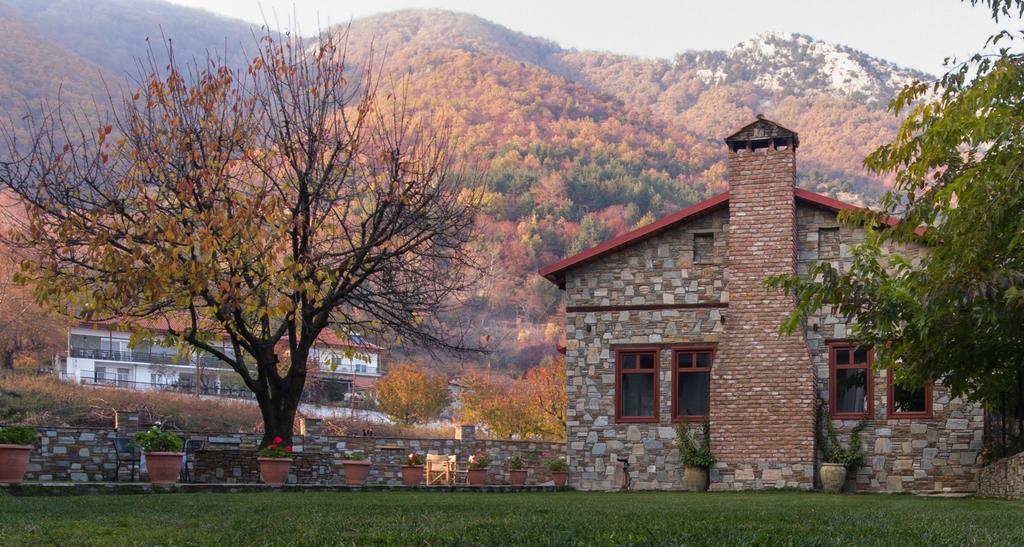 Evzin Loutraki (Pella)