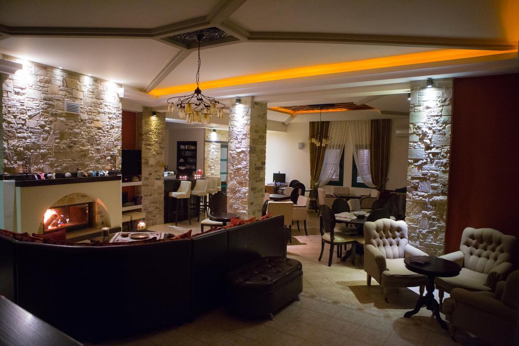 Evzin 3* Loutraki (Pella)