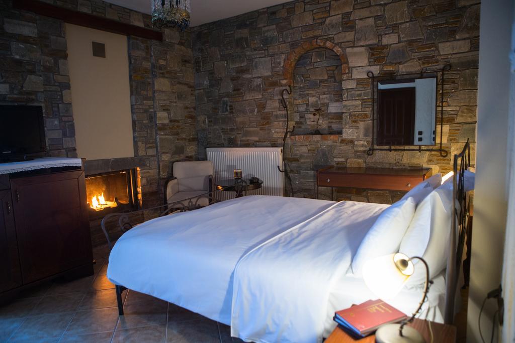Hotel Evzin 3*