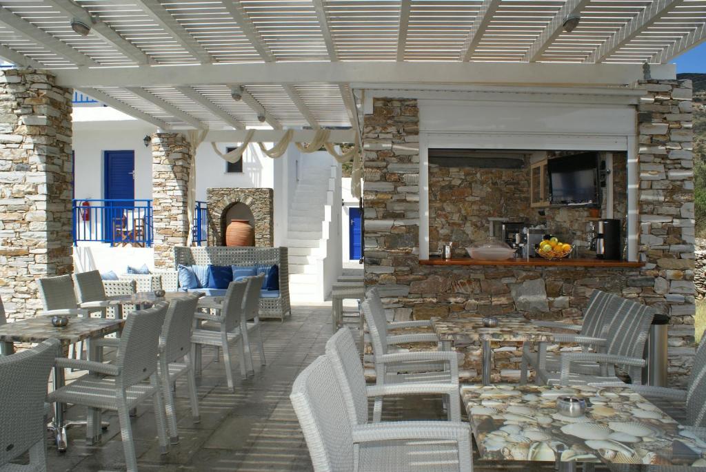 Antoniadis Platis Gialos (Sifnos)