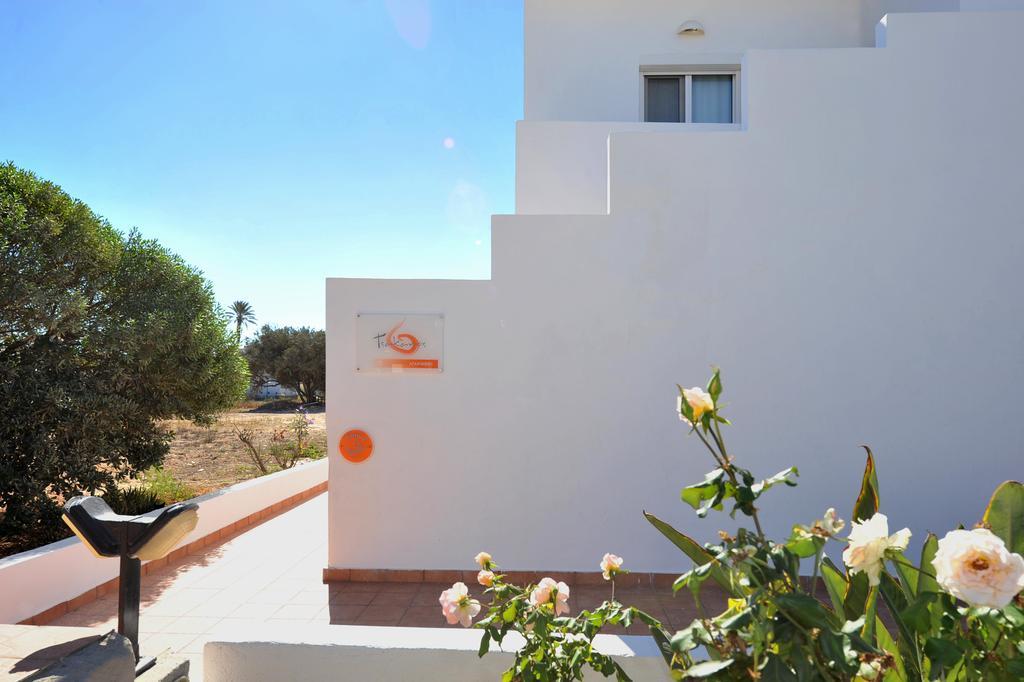 Tsakanos * Adamantas (Milos)