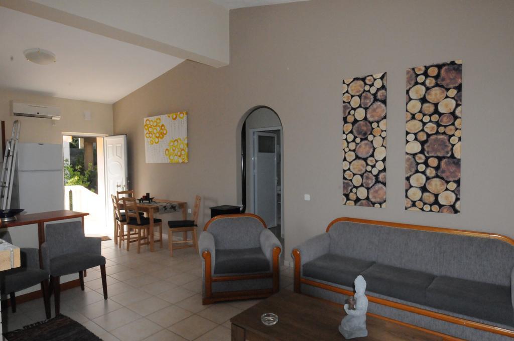 Apartment Santa Marina Kalamos (Attica)