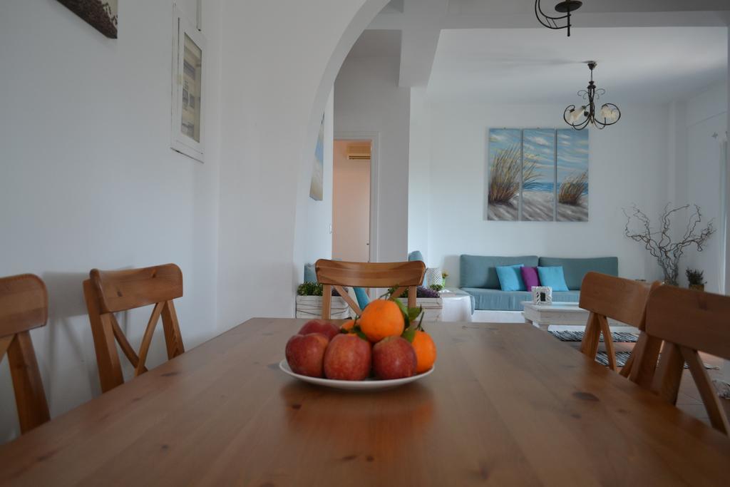 Villa Aelia Santorini