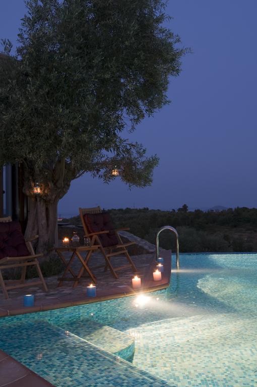 Alonissos Poikilma - Luxury In Alonissos In Nature With Private Pools Villa Alonnisos Town