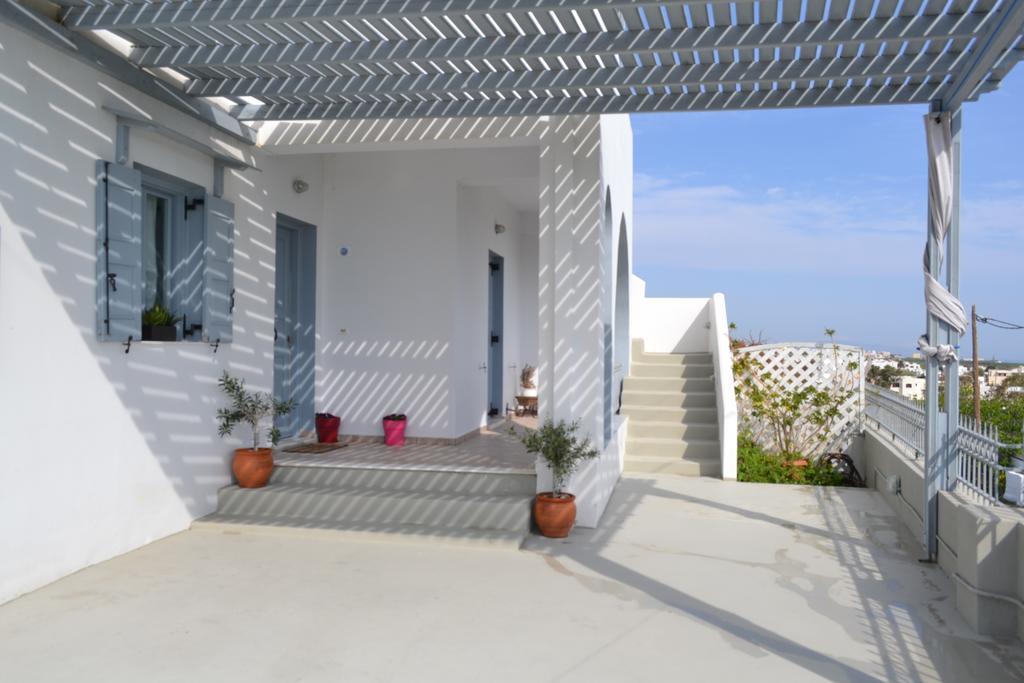 Aelia Santorini Villa