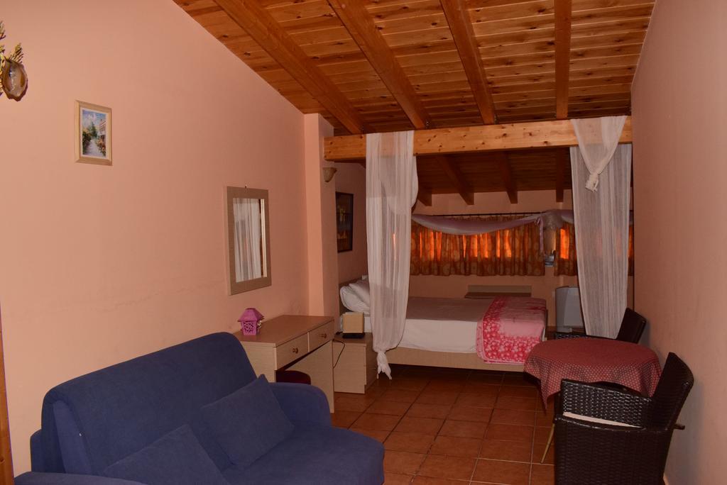Aparthotel Eugenia
