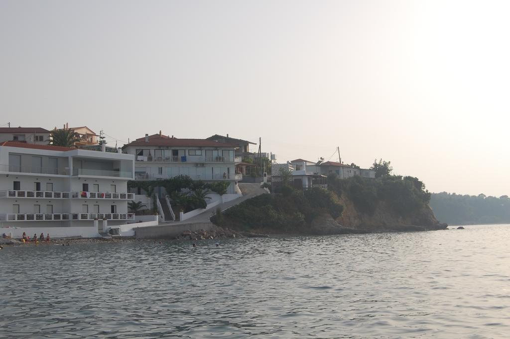 Asmini Holiday home