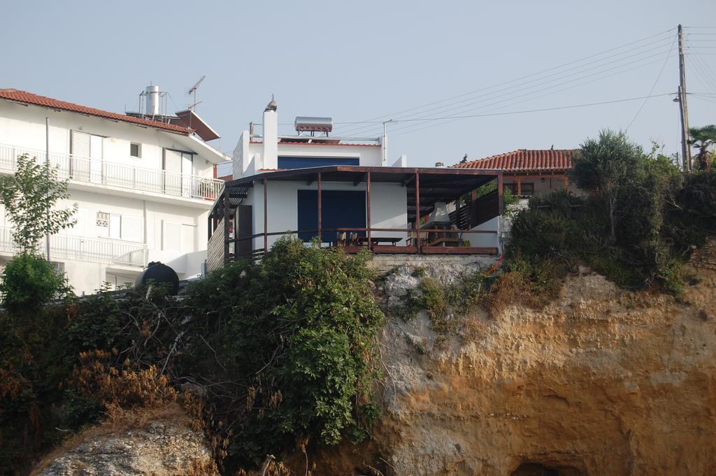 Holiday home Asmini