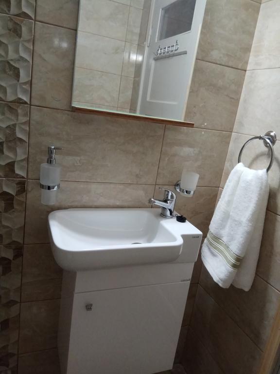 Apartment Nikolitsi *