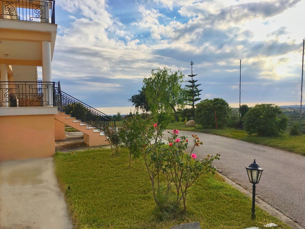 Sunshine Apartment *