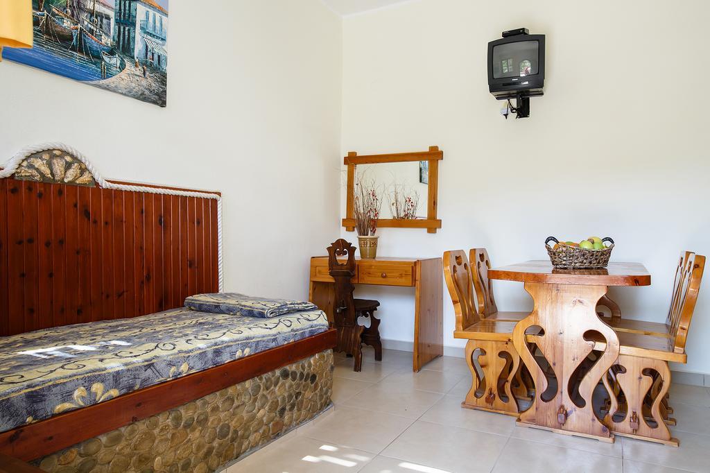 Italiana Aparthotel Amoudara (Lasithi)