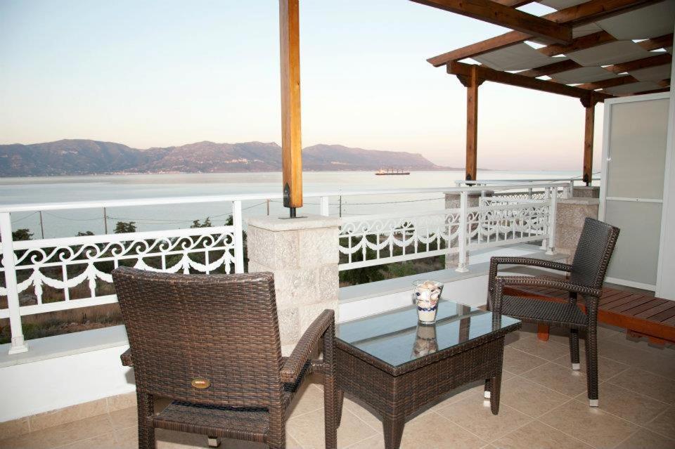 Voula Guest house 2*