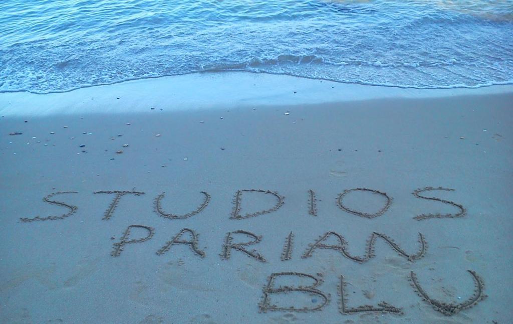 Studios Parian Blu *