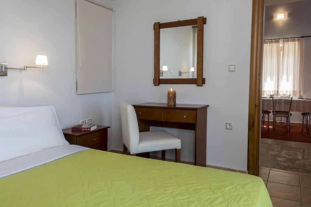 Enastron Villas Kyparissia