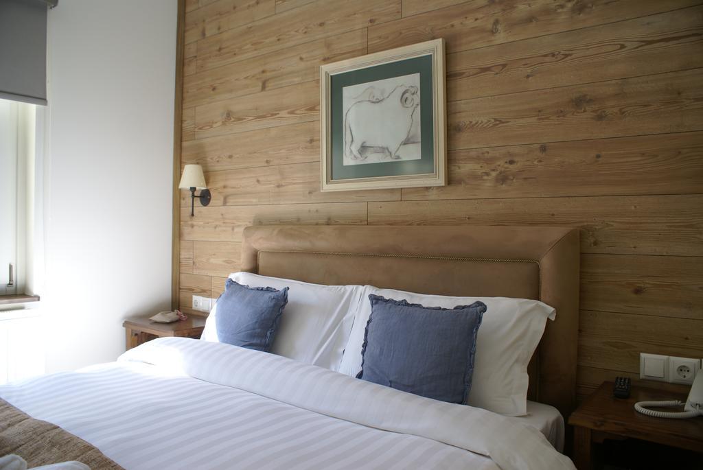 Gamila Rocks Mountain 4*