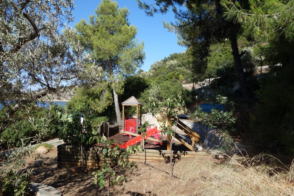 Saronikos Residences Corinth