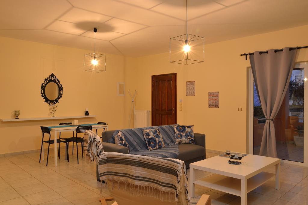 Sofoklis Apts * Stalos